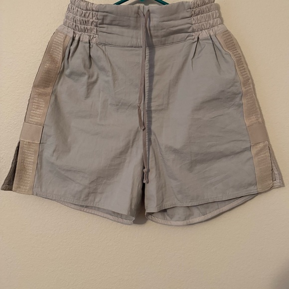 Rick Owens Women's High Waist Gray Shorts